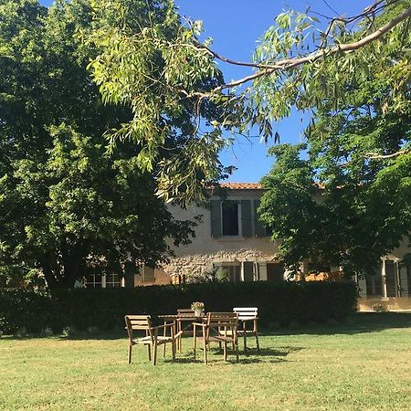 B&B Mas Les Lecques Beaucaire (Gard) Exterior photo