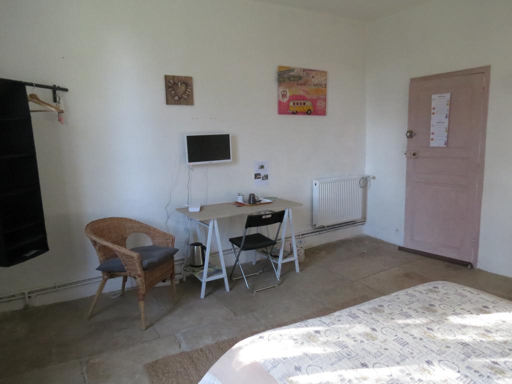 B&B Mas Les Lecques Beaucaire (Gard) Exterior photo