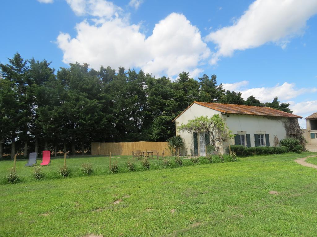 B&B Mas Les Lecques Beaucaire (Gard) Exterior photo