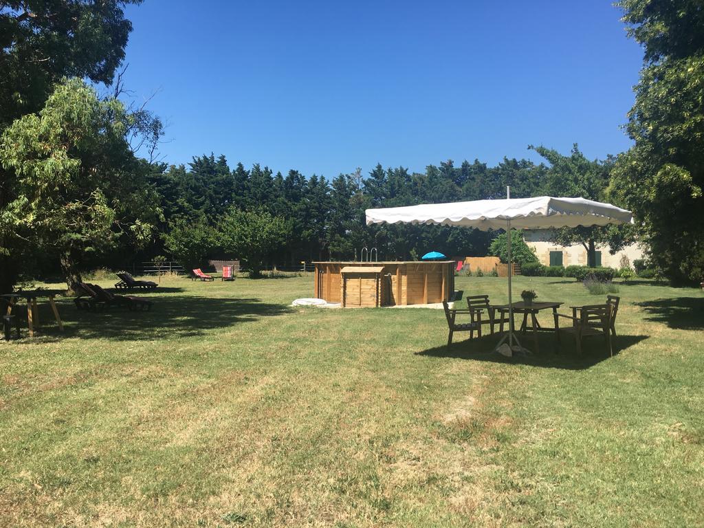 B&B Mas Les Lecques Beaucaire (Gard) Exterior photo